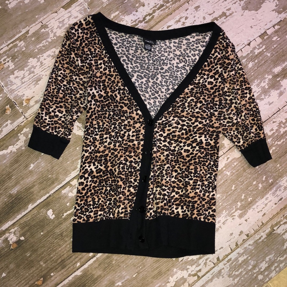 Leopard Print Short Sleeve Button up Cardigan